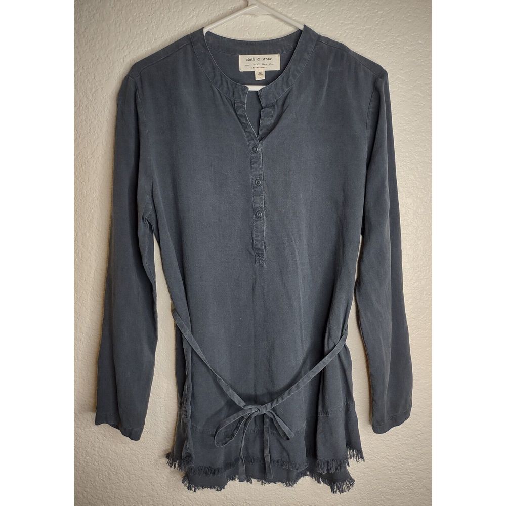 Cloth & Stone Anthropologie Henley Shirt Women's Medium Long Tunic Frayed Blue
